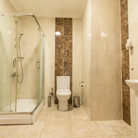 מלון Emsa Palace
