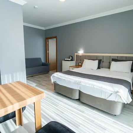 إمسا بالاس *