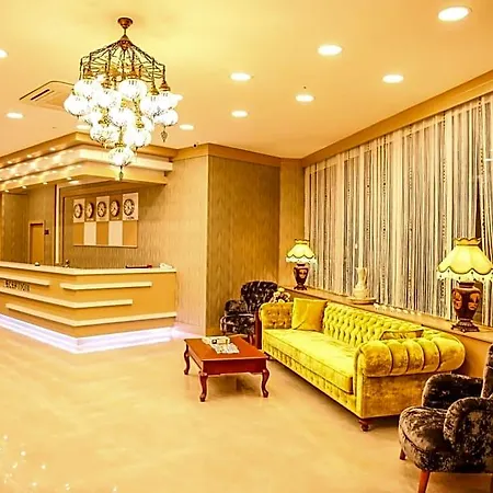 Hotel Emsa Palace