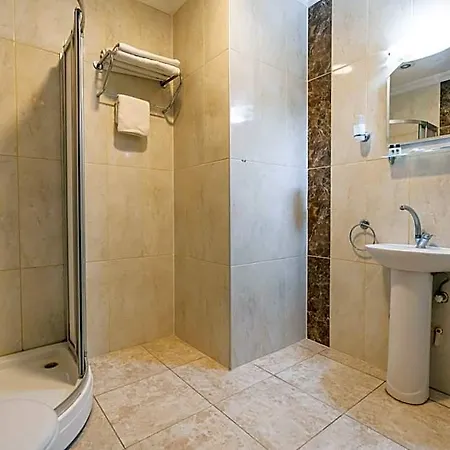 Hotel Emsa Palace